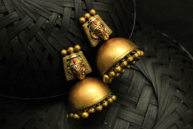 Veena Ganapati terracotta jhumka (Antique Gold)
