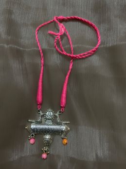 Birangee vivd tarcel neckpieces (adjustable)-PINK