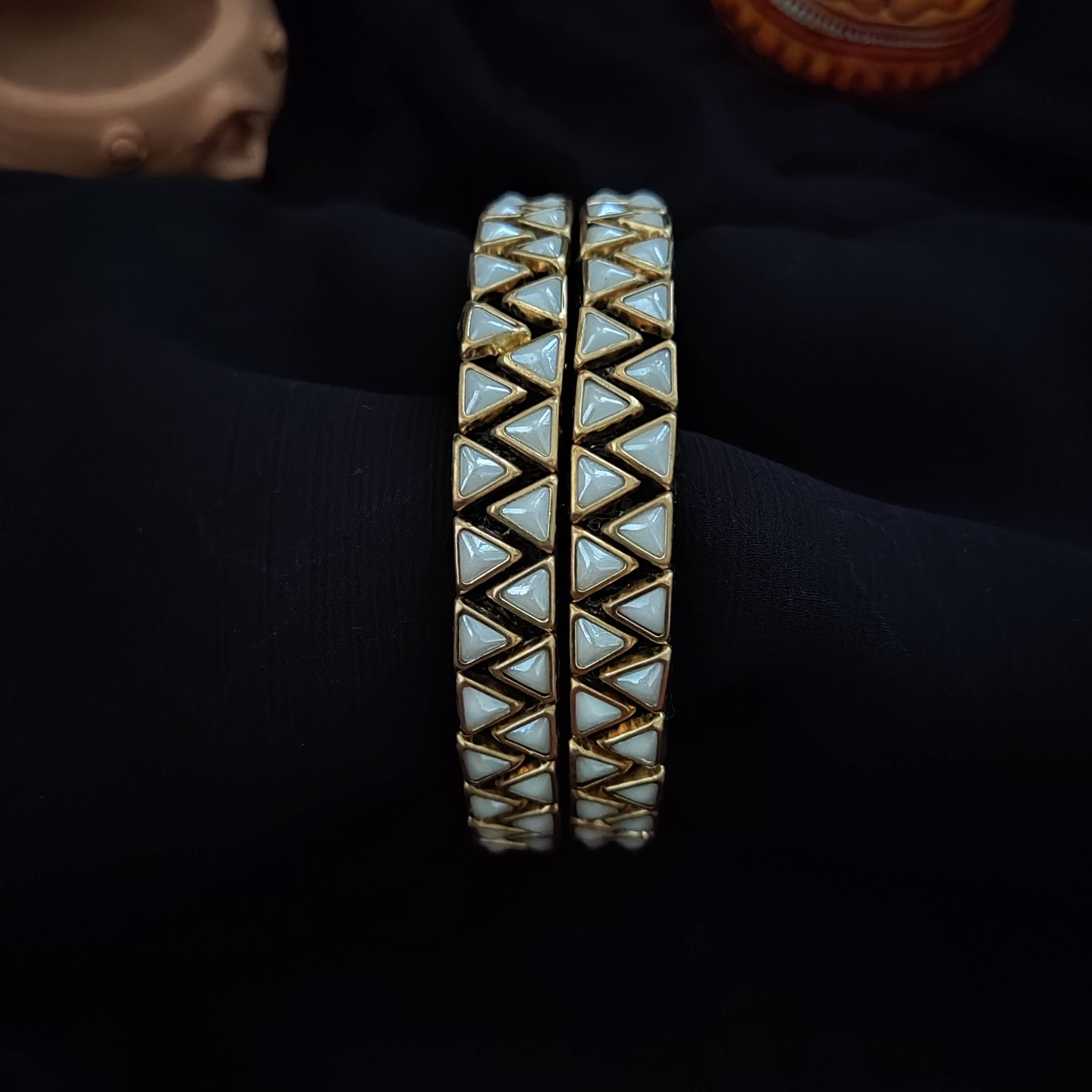 Silk thread bangles with zig zag kundan pattern